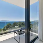Luxury Aurora With Pool & Large Patio *