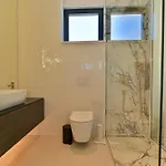 Villa Luxury Aurora With Pool & Large Patio