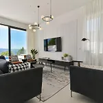 Luxury Aurora With Pool & Large Patio Trogir