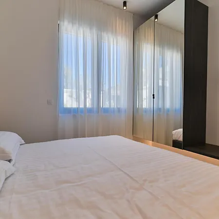 Luxury Aurora With Pool & Large Patio * Trogir