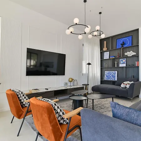 Luxury Aurora With Pool & Large Patio Βίλα *