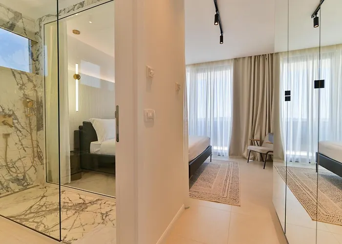 Luxury Aurora With Pool & Large Patio Βίλα *